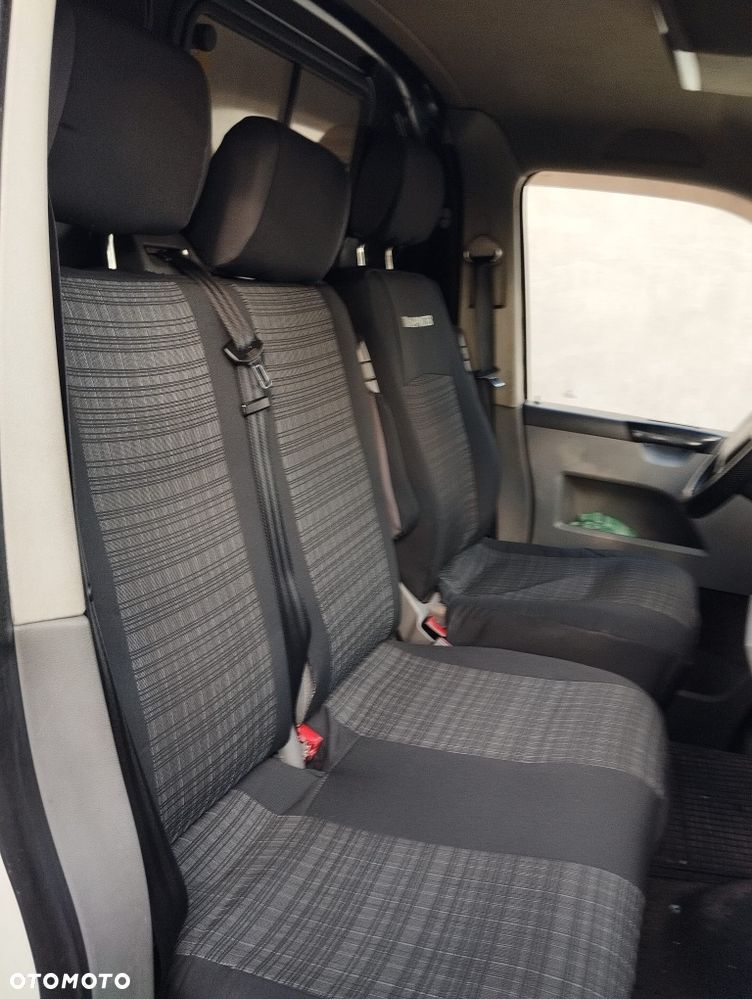 Volkswagen Transporter - 7