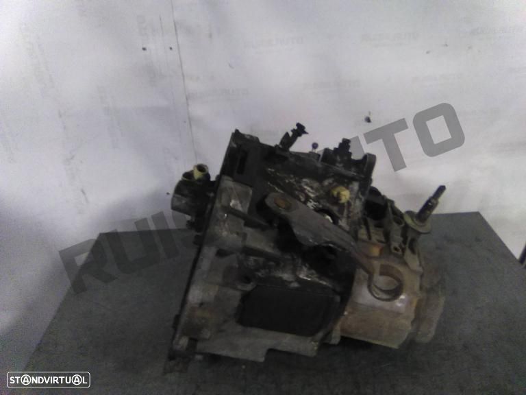 Caixa De Velocidades Man. 20cl86 Peugeot 205 [1983_1999] 1.7 Di - 4