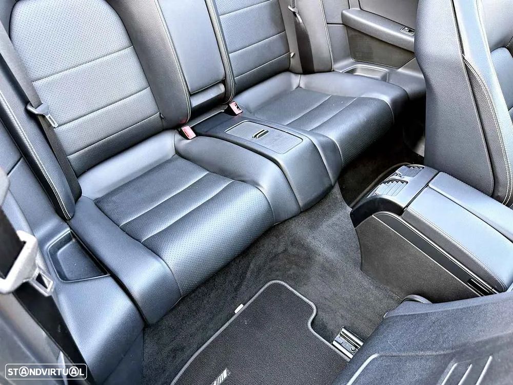 Mercedes-Benz E 200 CGi Avantgarde BlueEfficiency - 28