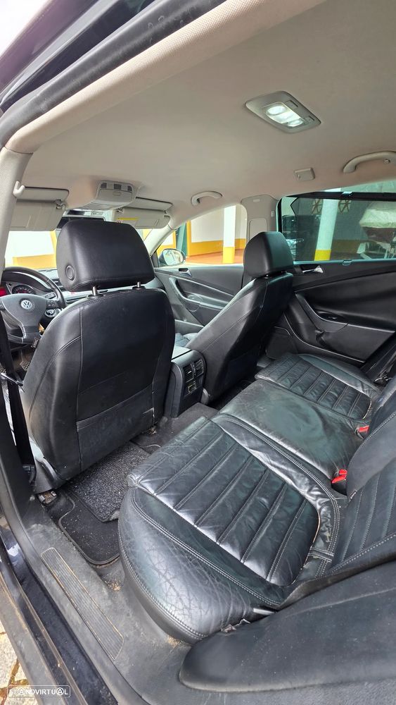 VW Passat 2.0 TDI Highline - 8