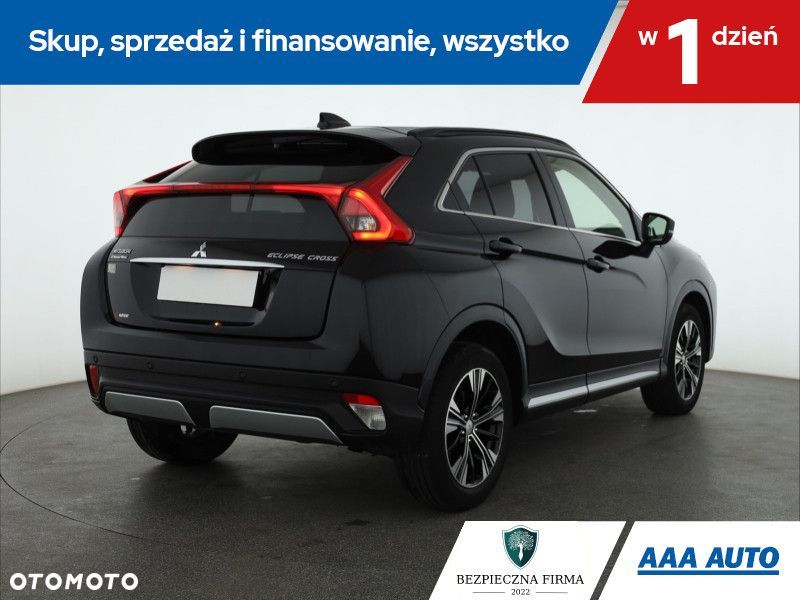 Mitsubishi Eclipse Cross - 6