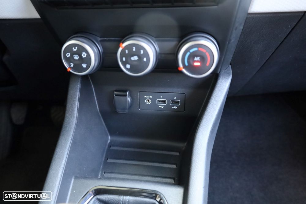 Renault Clio 1.0 TCe Evolution - 21