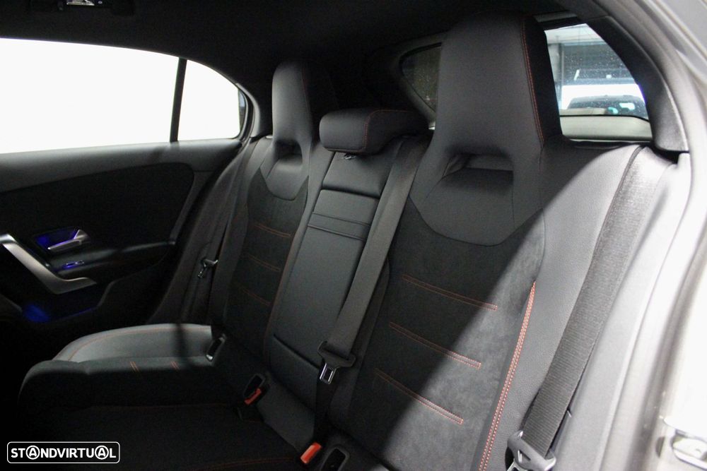 Mercedes-Benz A 180 d - 37