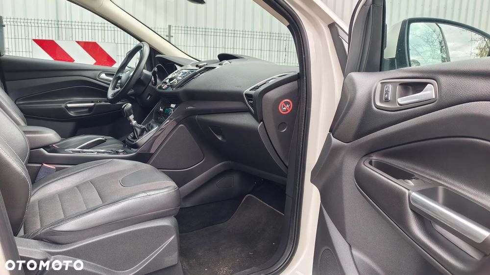 Ford Kuga - 7