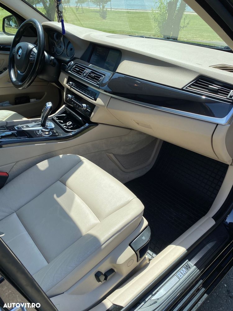 BMW Seria 5 520d Aut. Luxury Line - 6