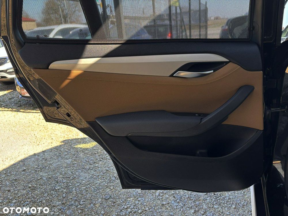 BMW X1 xDrive23d - 22