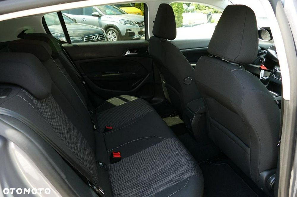 Peugeot 308 PureTech 130 Allure Pack - 28