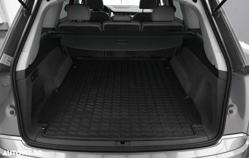Audi Q7 3.0 ultra TDI Quattro Tiptronic - 25