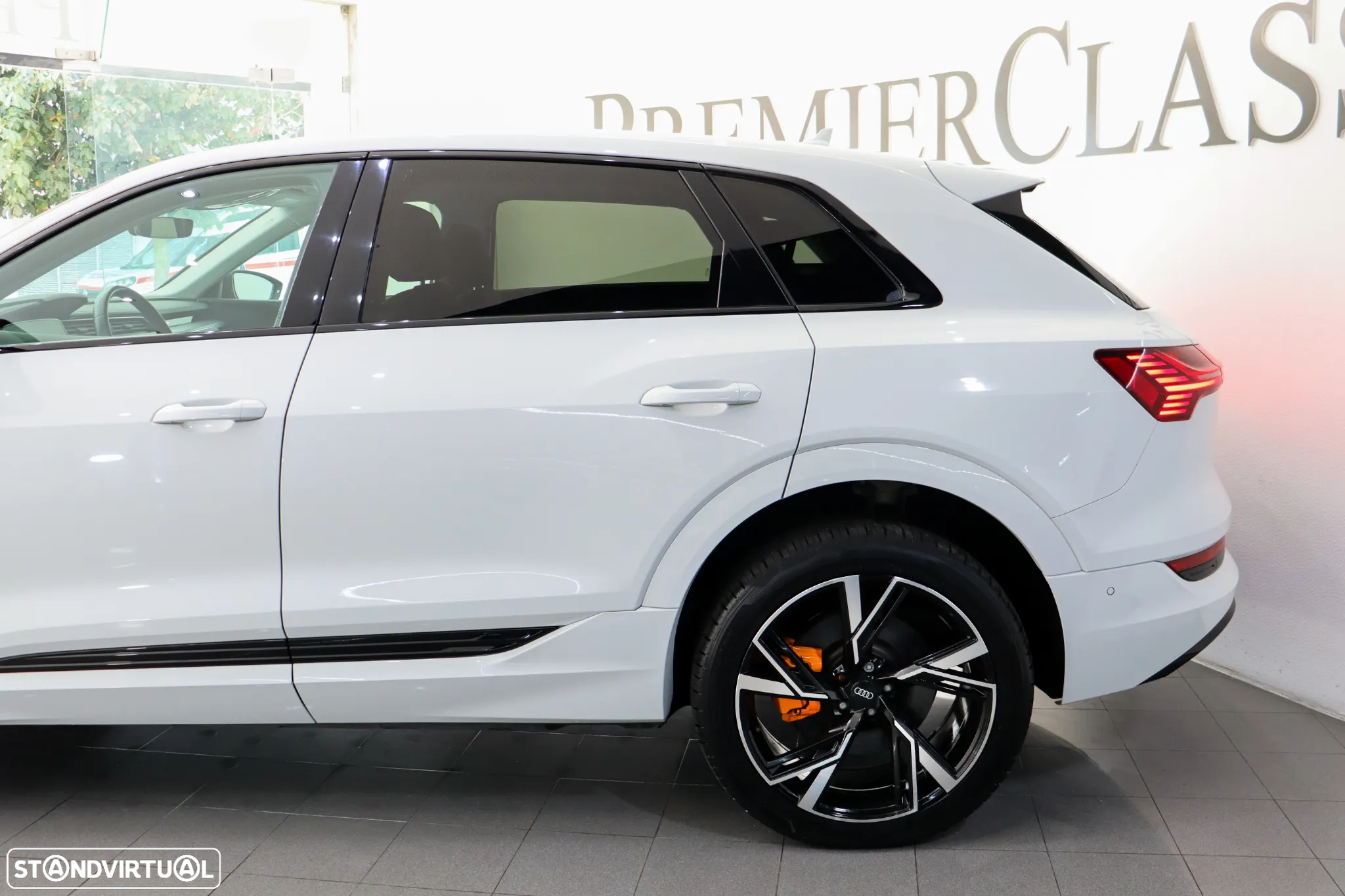 Audi e-tron 50 quattro - 8