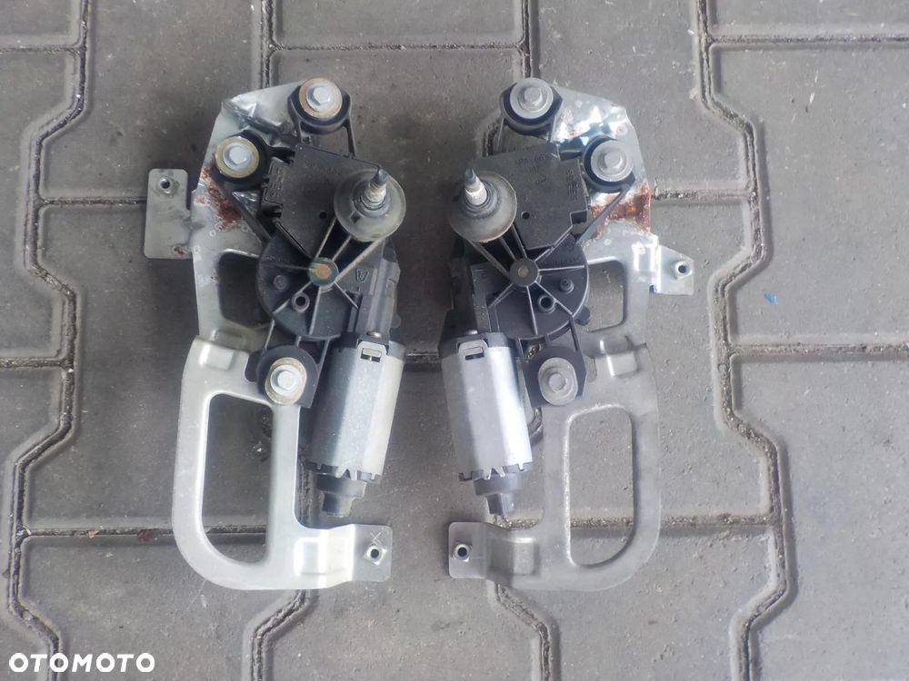 VW T5 MECHANIZM SILNICZEK SILNICZKI WYCIERACZEK TYŁ PRAWY LEWY - 1