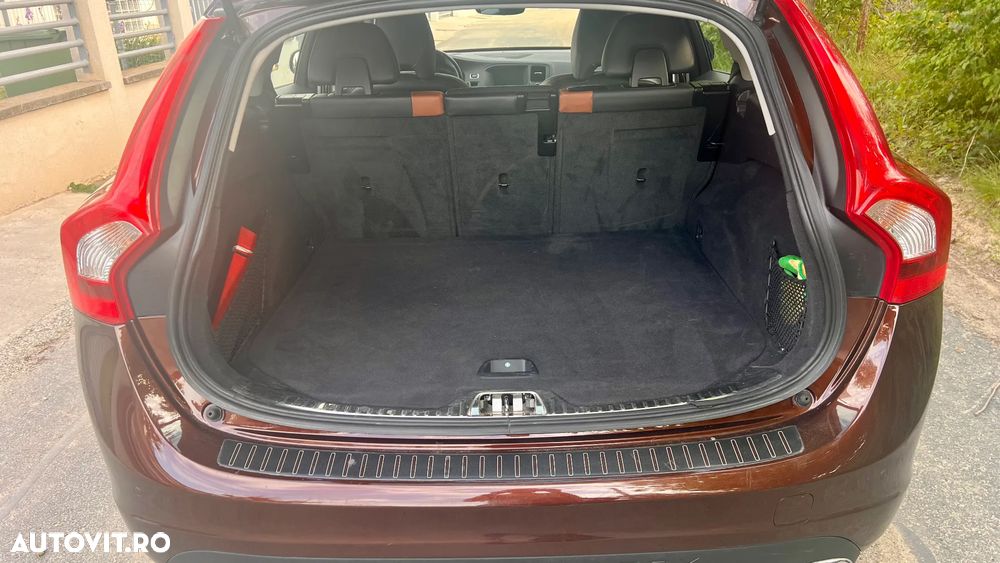 Volvo V60 D4 AWD Summum - 18