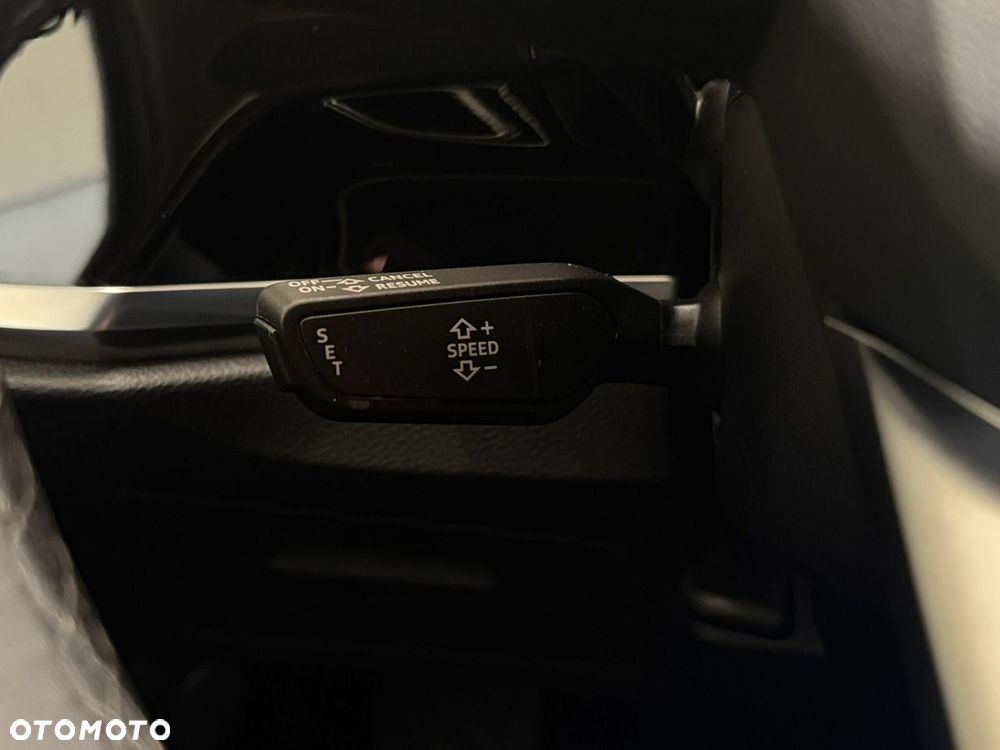 Audi Q3 - 18