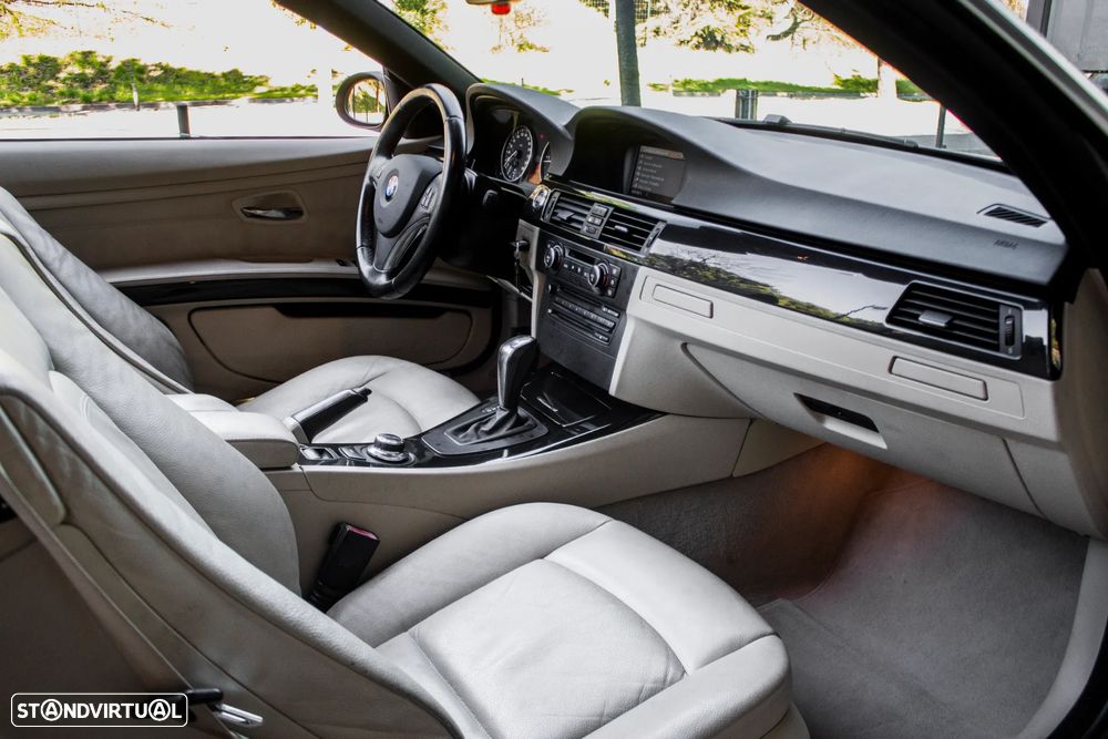 BMW 320 d Cabrio Auto - 27