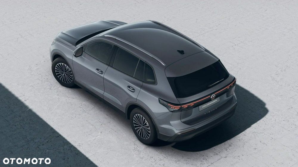 Volkswagen Tiguan - 5