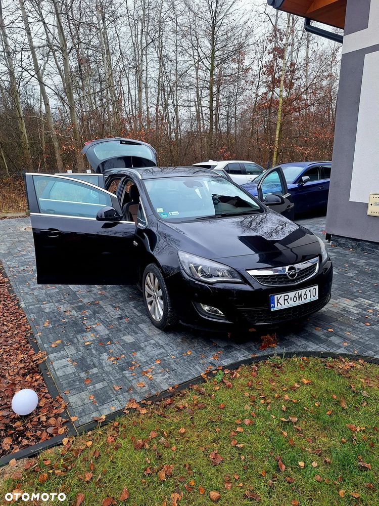 Opel Astra 1.4 T Essentia - 6