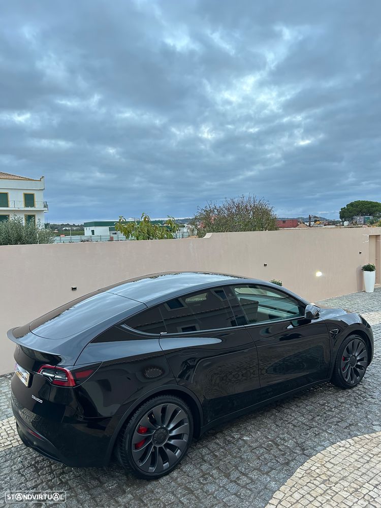Tesla Model Y Performance Tração Integral - 3