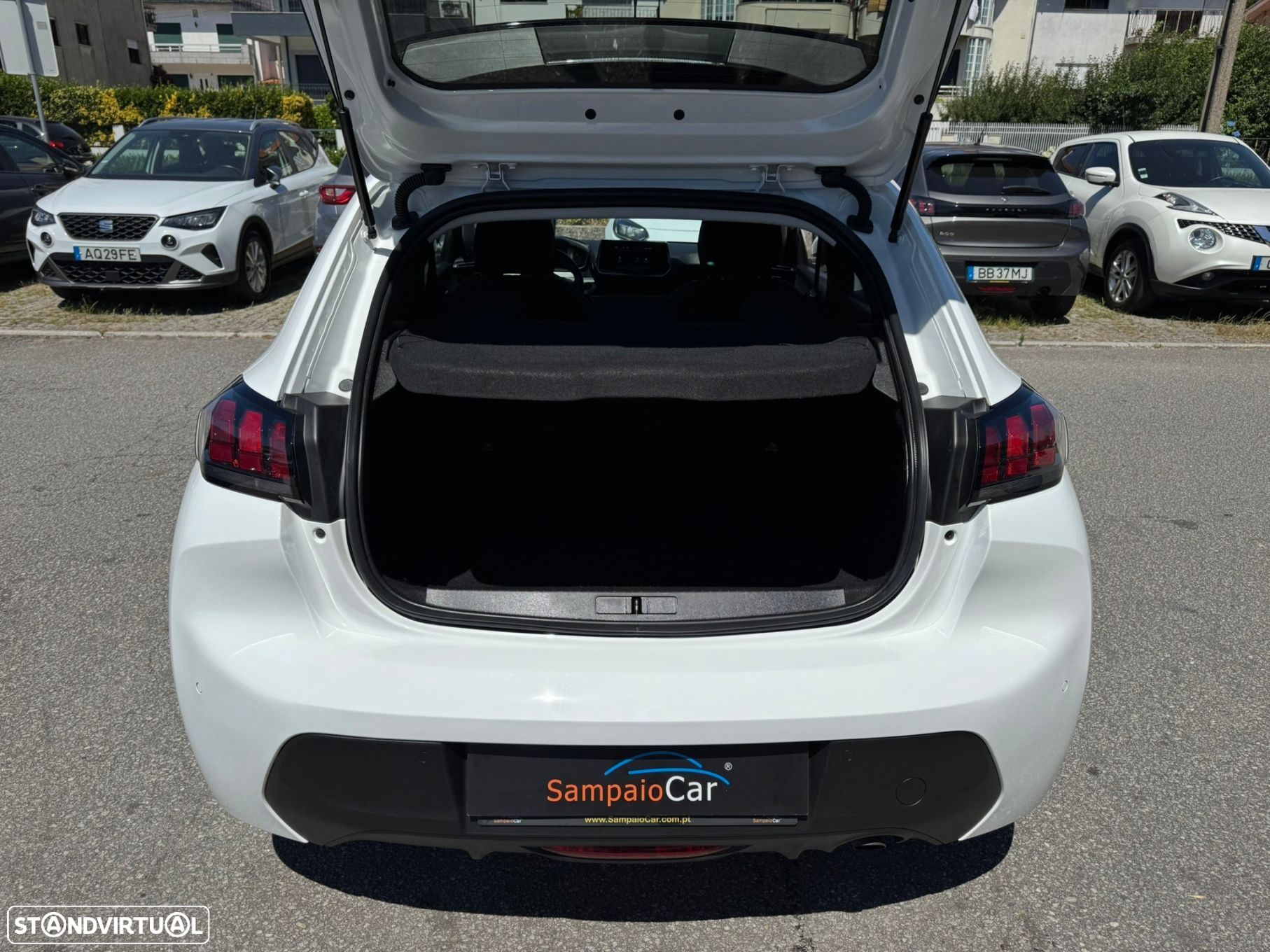 Peugeot 208 1.2 PureTech Active Pack - 13