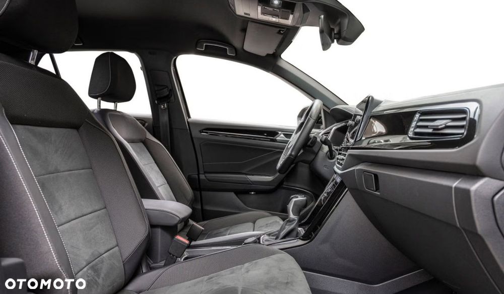 Volkswagen T-Roc 2.0 TDI SCR 4MOTION DSG R-Line - 21