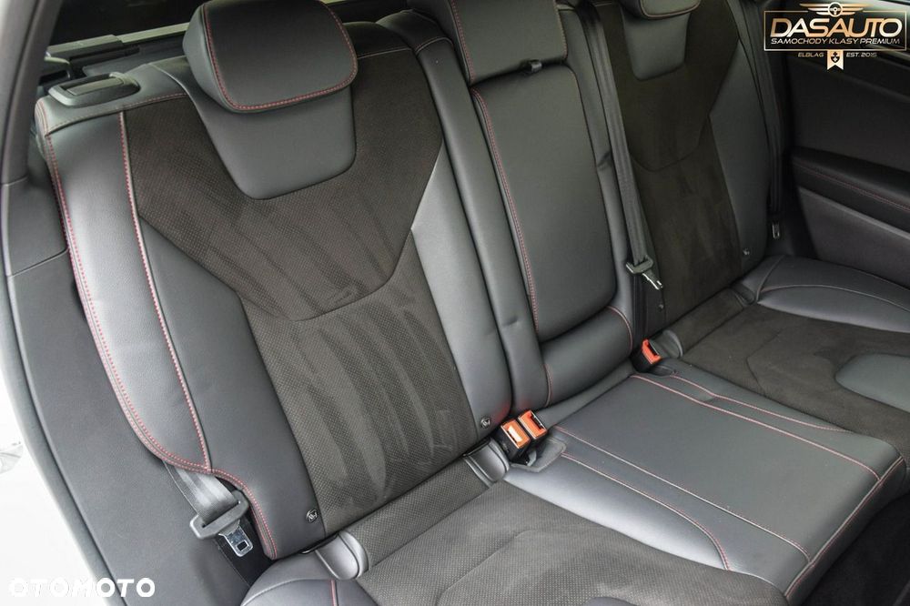 Ford Mondeo - 33