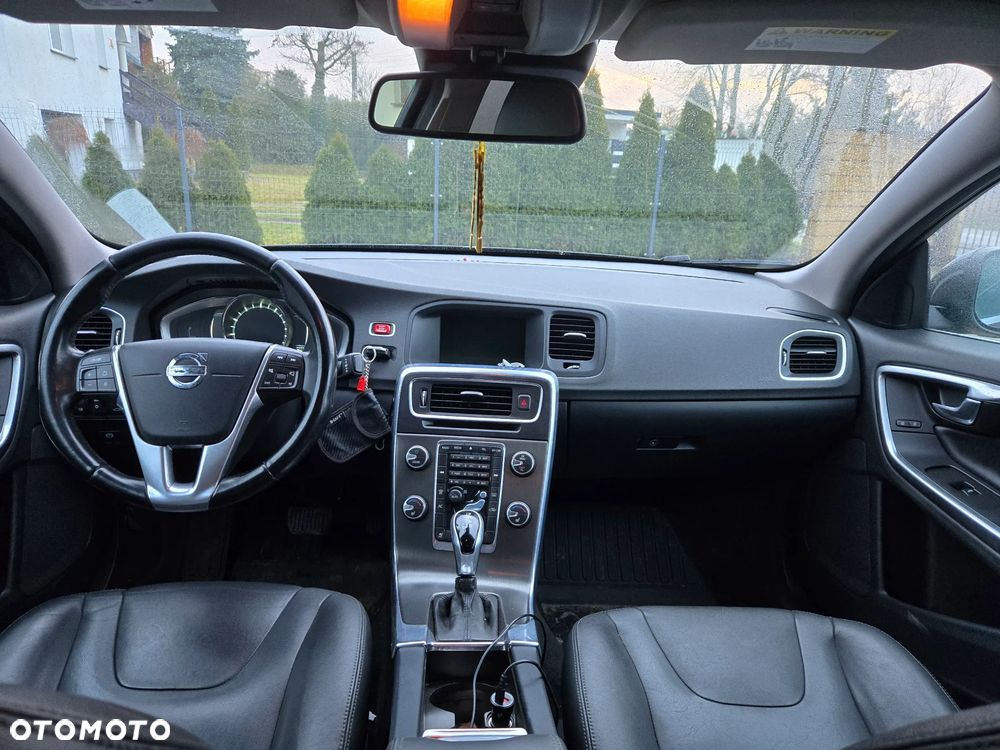 Volvo S60 T5 AWD Summum - 17