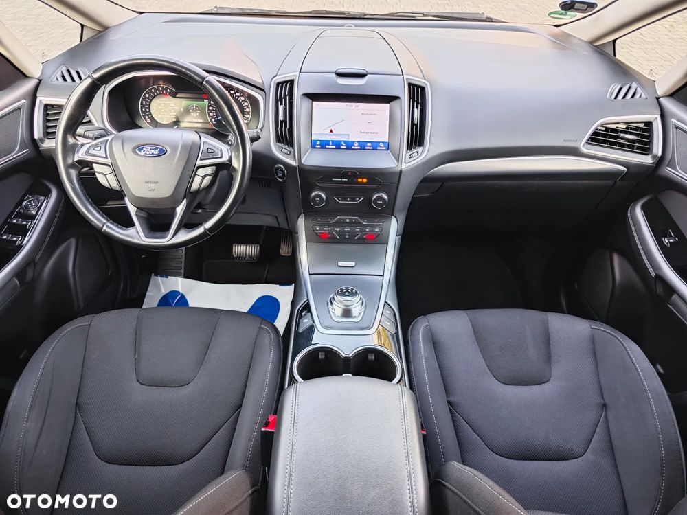 Ford S-Max 2.0 EcoBlue Titanium - 21