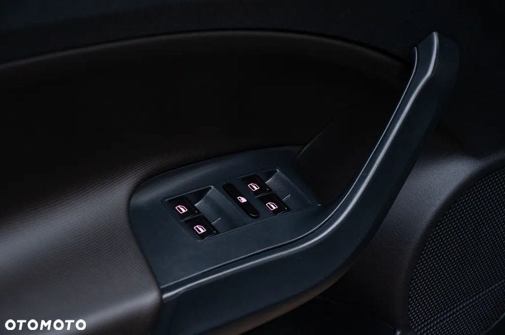 Seat Ibiza 1.6 16V Sport Edition - 34