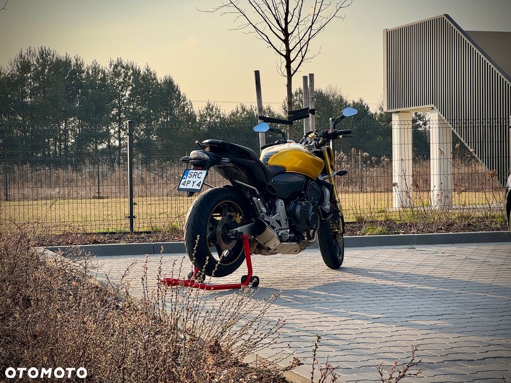 Honda Hornet - 28