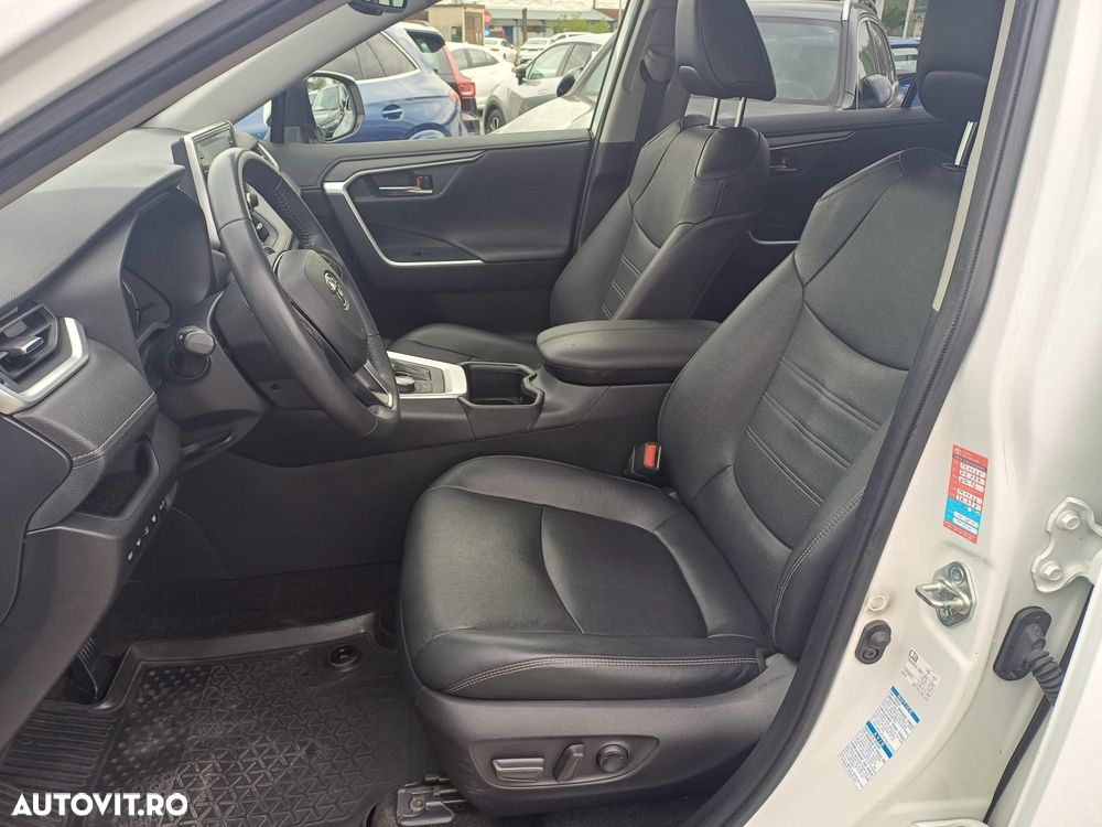 Toyota RAV4 2.5 VVT-iE 4x4 Luxury - 11