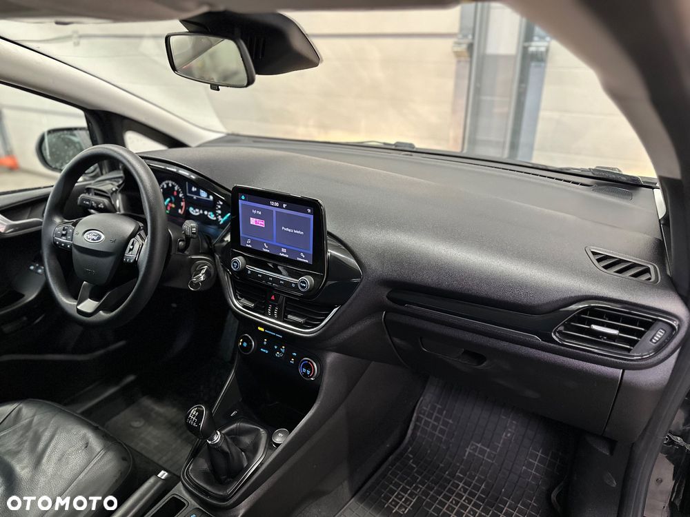 Ford Fiesta 1.0 EcoBoost S&S COOL&CONNECT - 10