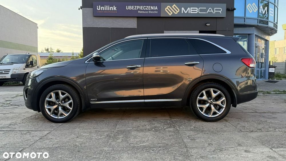 Kia Sorento - 4