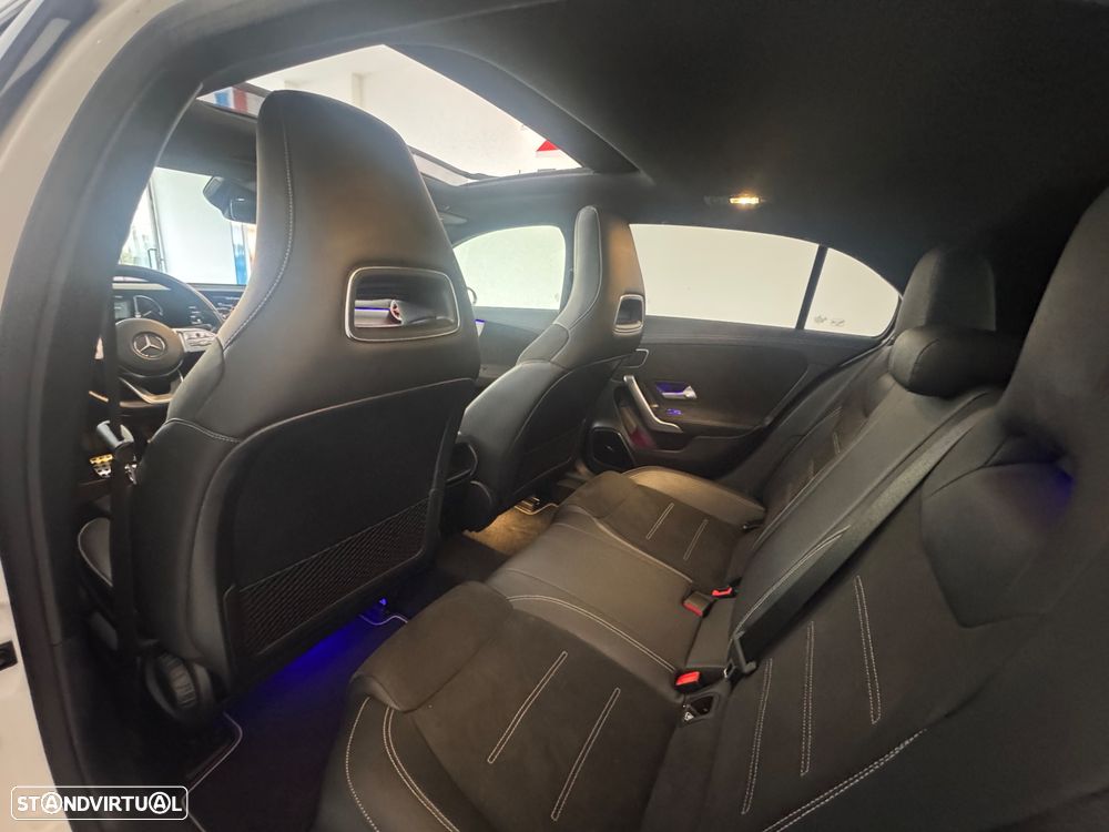 Mercedes-Benz A 250 e 8G-DCT Edition AMG Line - 27