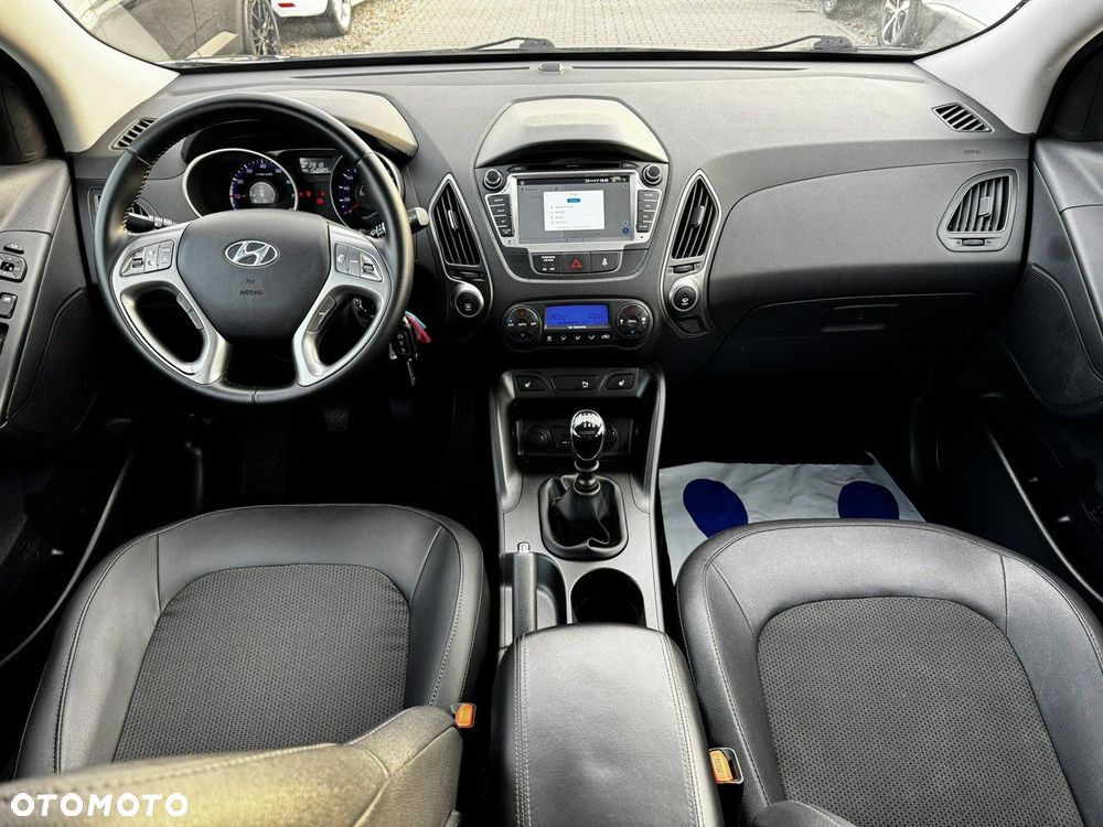 Hyundai ix35 1.6 2WD blue Trend - 30