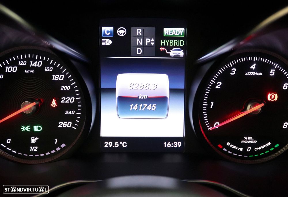 Mercedes-Benz GLC 350 e AMG Line 4-Matic - 24