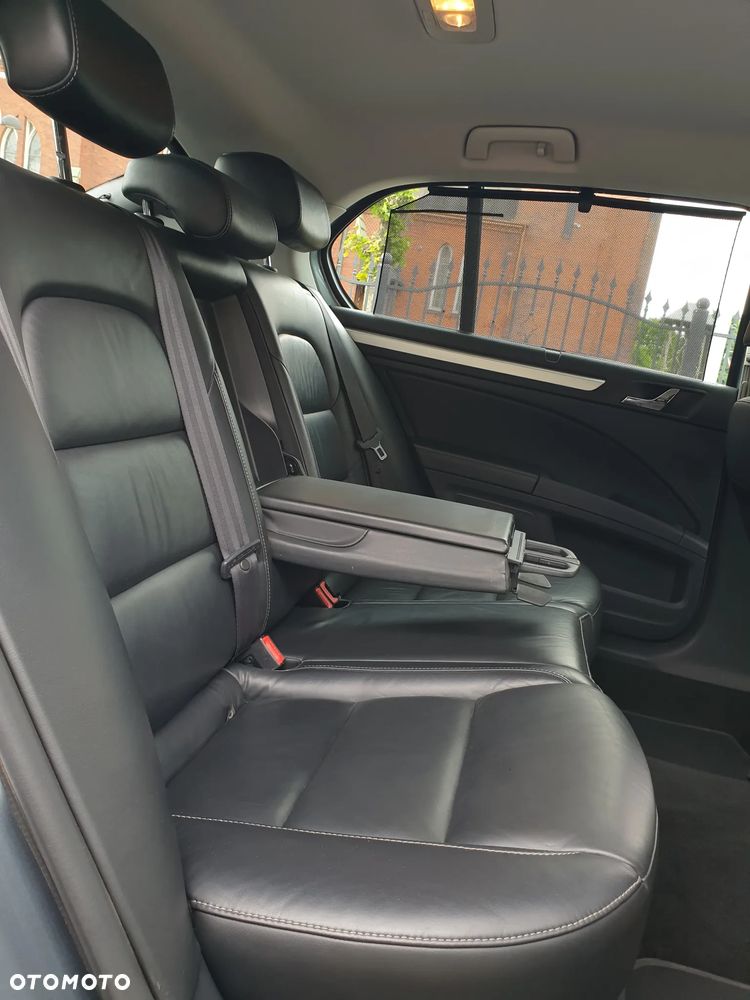 Skoda Superb 1.6 TDI Exclusive - 35