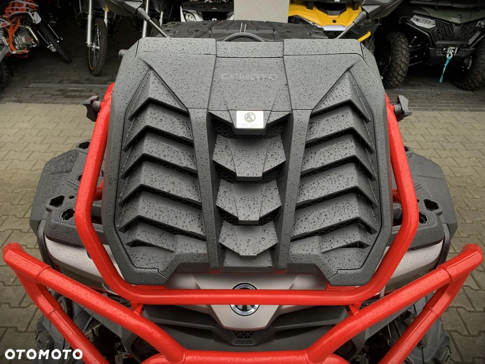 CFMoto CForce - 9