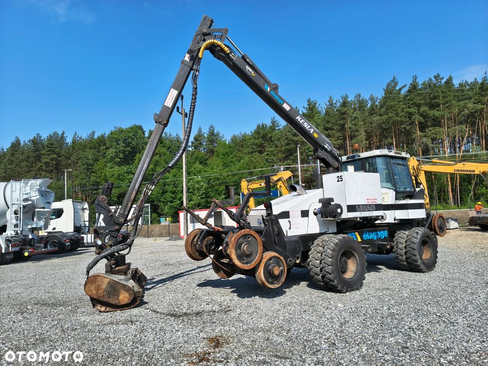 Caterpillar Caterpillar UNAC 300RR Mulczer kolejowy Liebherr atlas dwudrogowy zw - 10