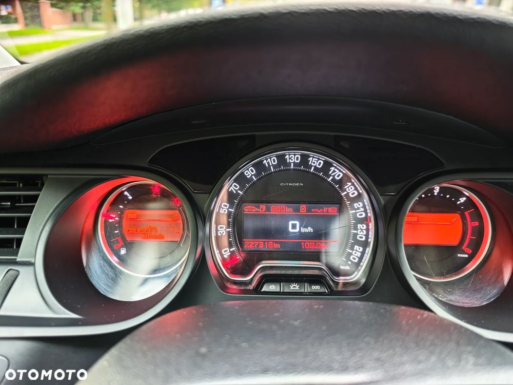 Citroën C5 Tourer HDi 115 FAP Business Class - 12