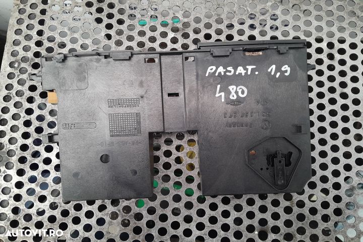 SERTAR BORD CU TELEFON 3C1857273 Volkswagen VW Passat B6 [2005 - 2010 - 4