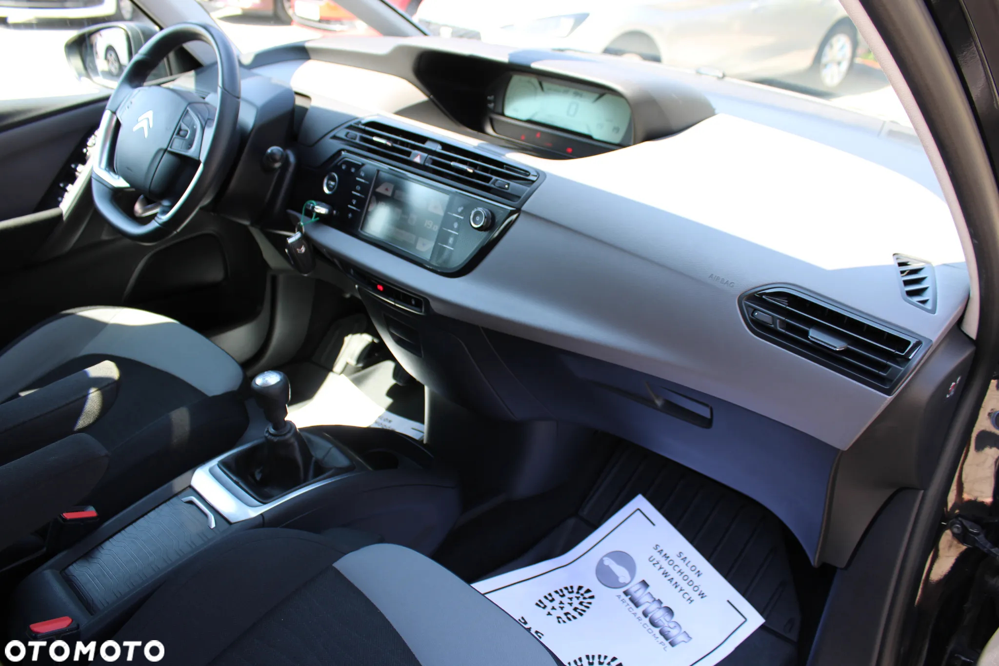 Citroën C4 Picasso e-HDi 115 Attraction - 24