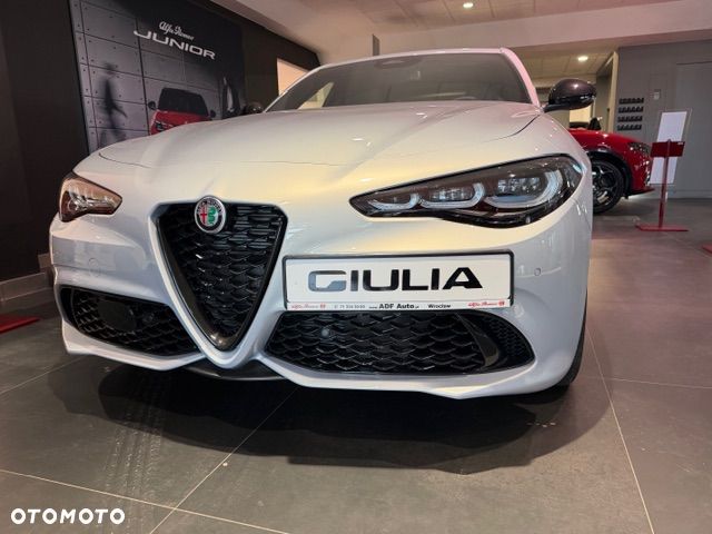 Alfa Romeo Giulia 2.0 Turbo Veloce Q4 - 4