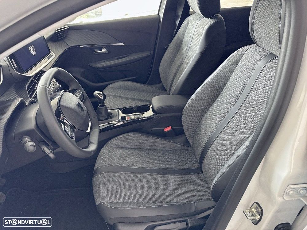 Peugeot 208 1.2 PureTech Allure - 9