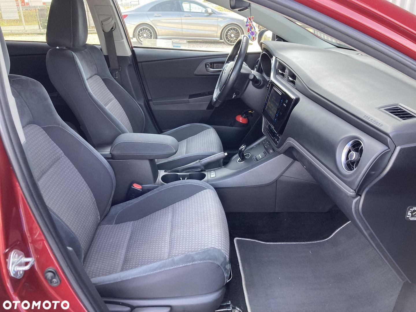 Toyota Auris - 28