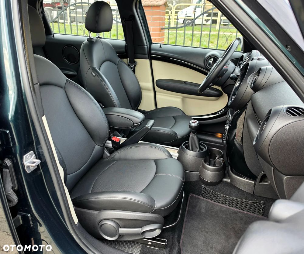 MINI John Cooper Works ALL4 - 10