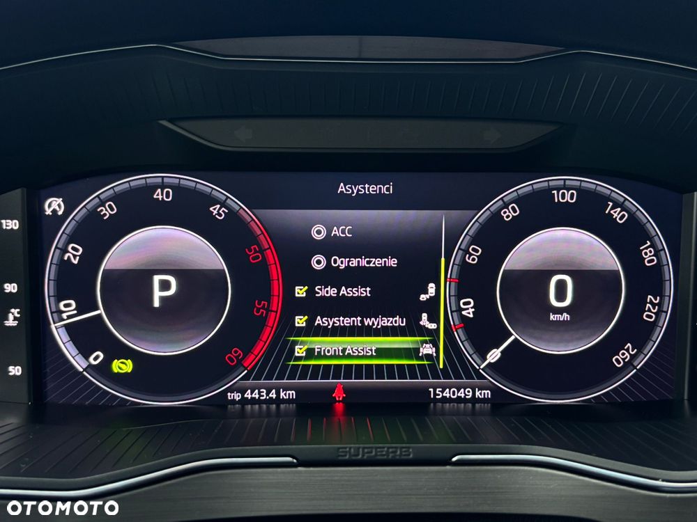 Skoda Superb 2.0 TDI SCR Style DSG - 25