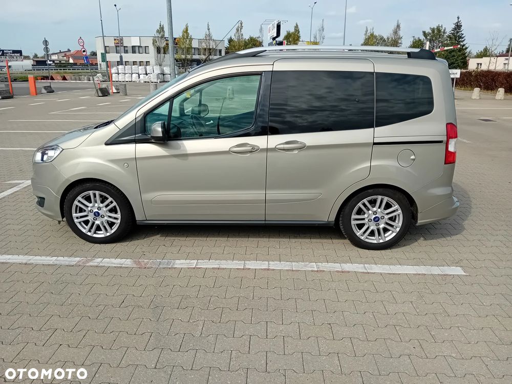 Ford Tourneo Courier 1.0 EcoBoost Titanium - 3