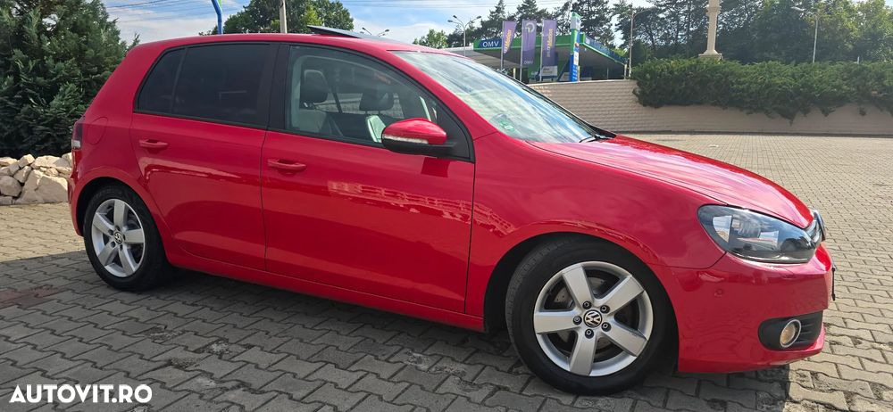 Volkswagen Golf 1.4 TSI DSG Individual - 6
