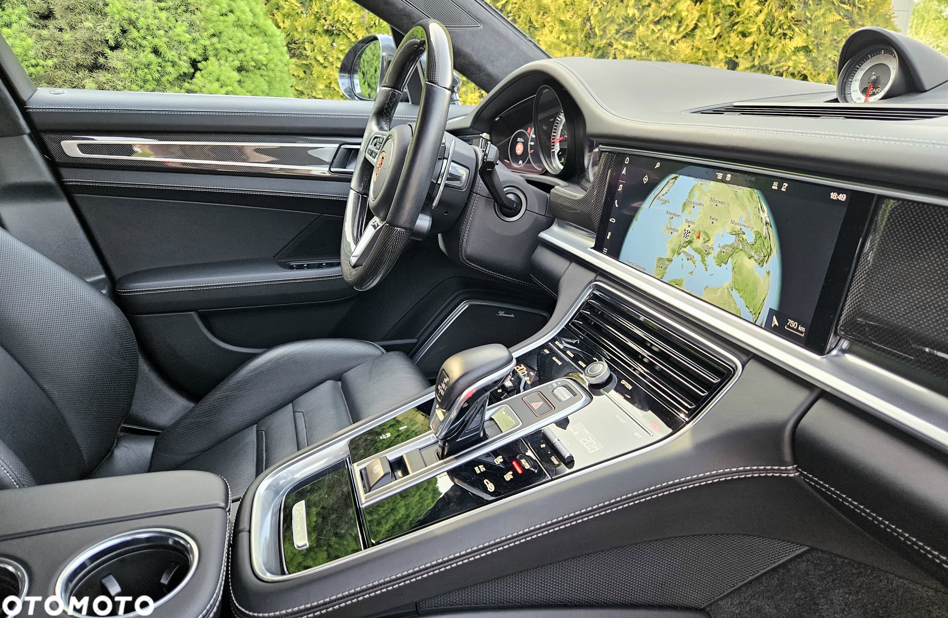 Porsche Panamera Turbo Executive - 8