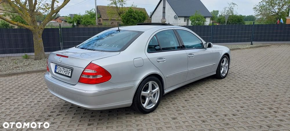 Mercedes-Benz Klasa E 200 Kompressor Automatik Avantgarde - 22