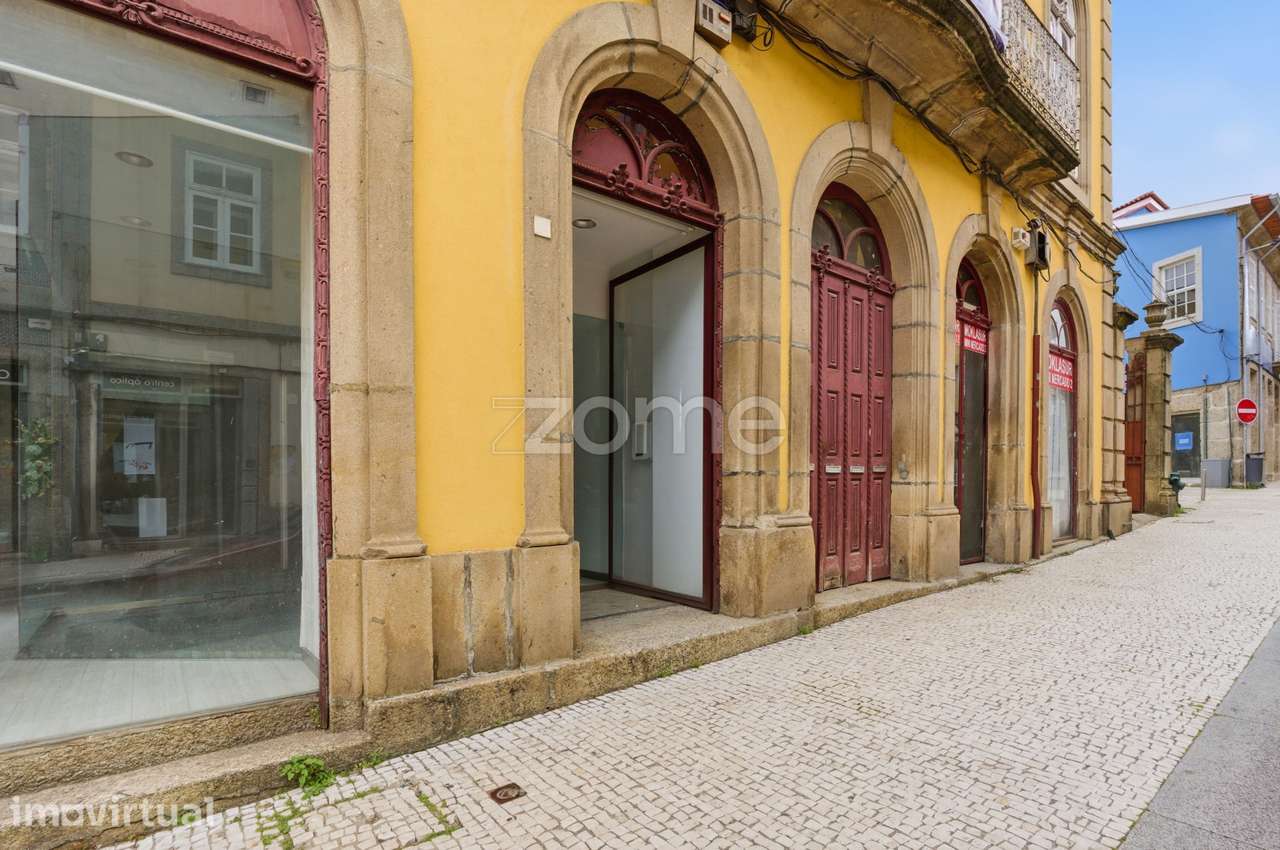 Loja na Rua Gil Vicente, Guimarães - Grande imagem: 3/18