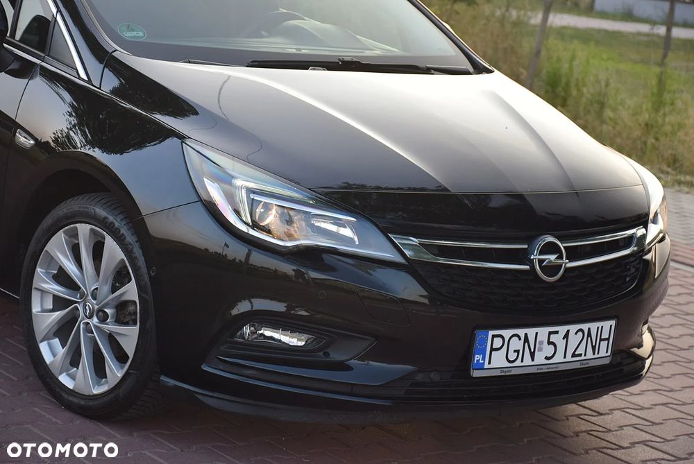 Opel Astra 1.4 Turbo Innovation - 1